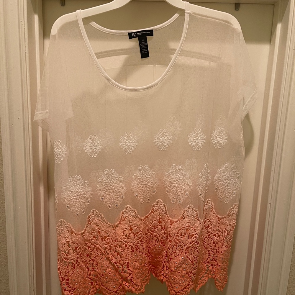 Short sleeve blouse